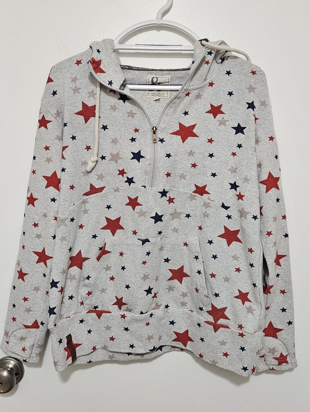 AMPERSAND Avenue Gray Hoodie with Red Blue Star Spangle Size XL